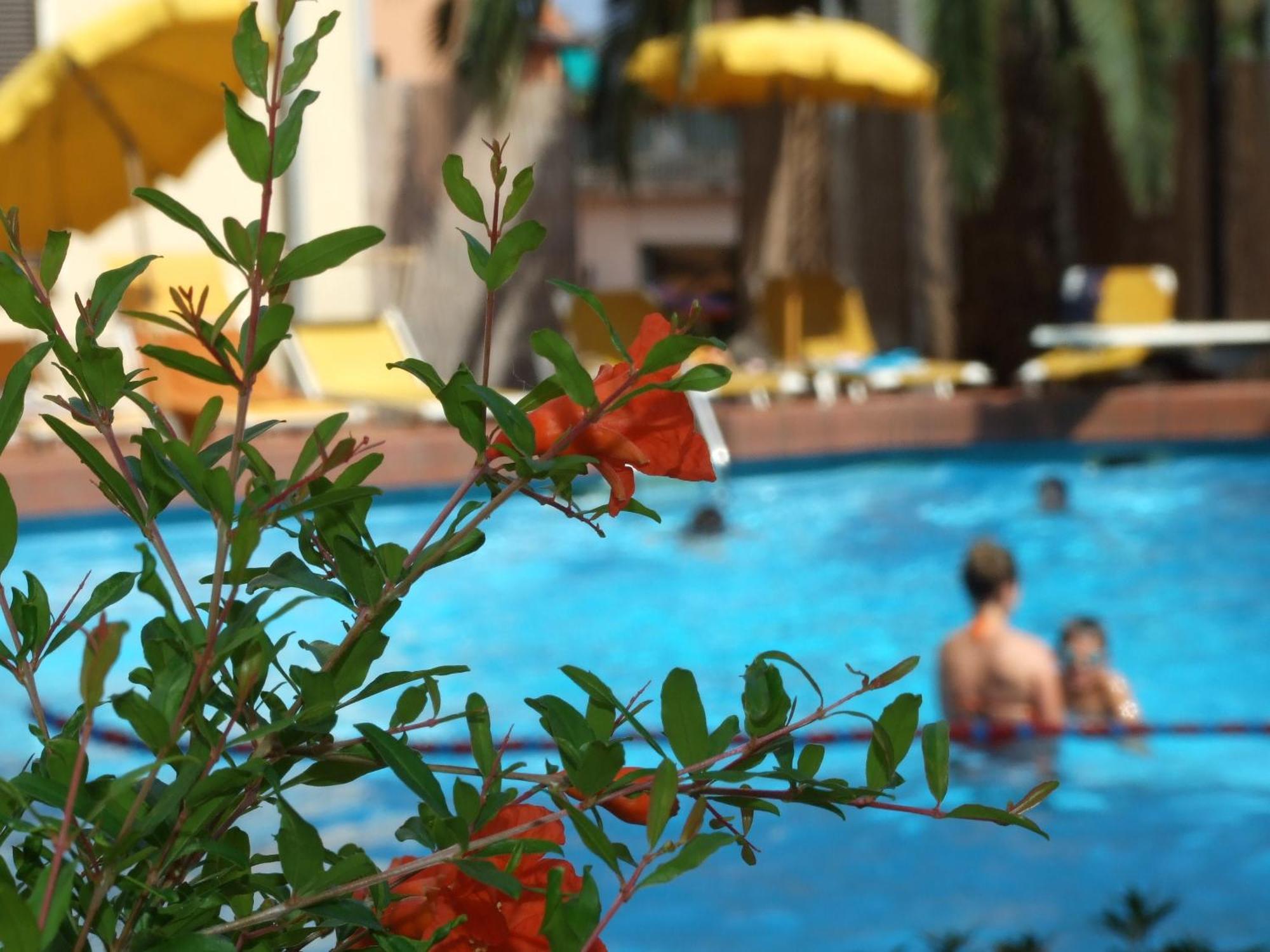 Coccodrillo Hotel & Apartments Varazze Exterior photo